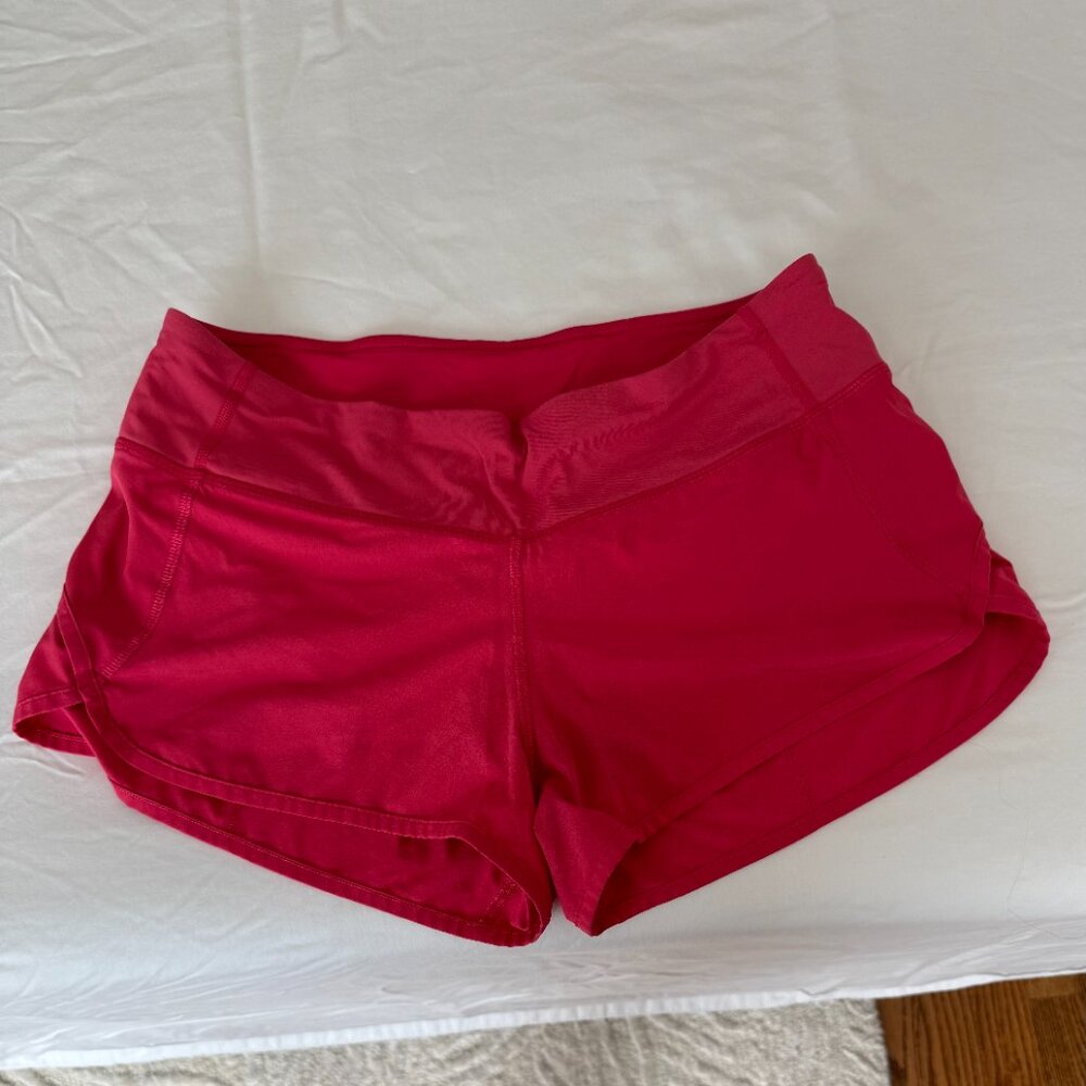 Lululemon Women’s Athletic Shorts – Pink, Size 6, 2.5” Inseam